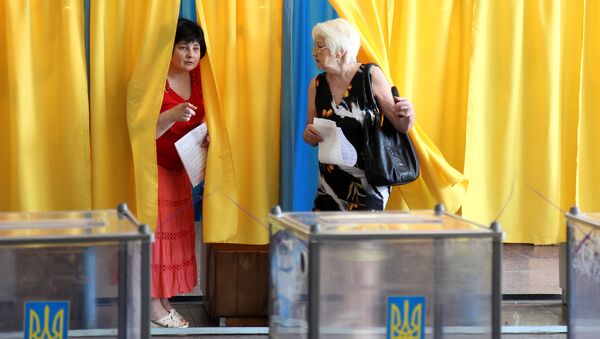 Внеочередные выборы на Украине. Архивное фото Внеочередные выборы на Украине. Архивное фото