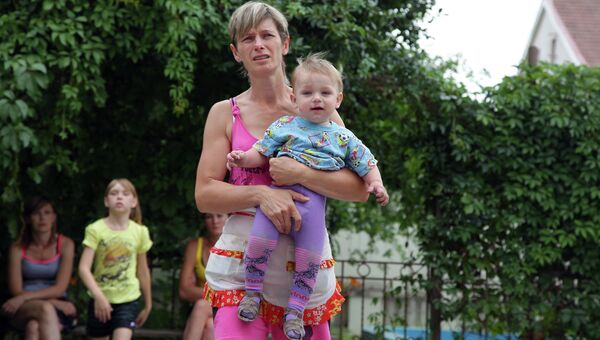 Беженцы из восточной Украины. Архивное фото Беженцы из восточной Украины. Архивное фото
