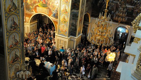 Прощание с главой Украинской православной церкви митрополитом Владимиром Прощание с главой Украинской православной церкви митрополитом Владимиром