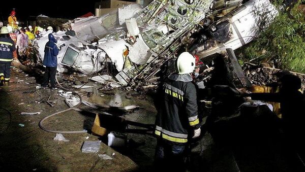 На месте крушения самолета ATR-72 авиакомпании TransAsia Airways на Тайване На месте крушения самолета ATR-72 авиакомпании TransAsia Airways на Тайване