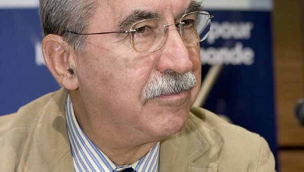 Итальянский журналист и политический деятель Джульетто Кьеза. Архивное фото Итальянский журналист и политический деятель Джульетто Кьеза. Архивное фото