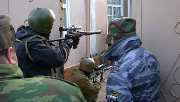 Дагестанская полиция во время спецоперации Дагестанская полиция во время спецоперации