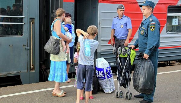 В Смоленскую область прибыло порядка 400 жителей Украины В Смоленскую область прибыло порядка 400 жителей Украины