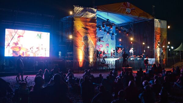 Открытие международного фестиваля Koktebel Jazz Party. Архивное фото Открытие международного фестиваля Koktebel Jazz Party. Архивное фото