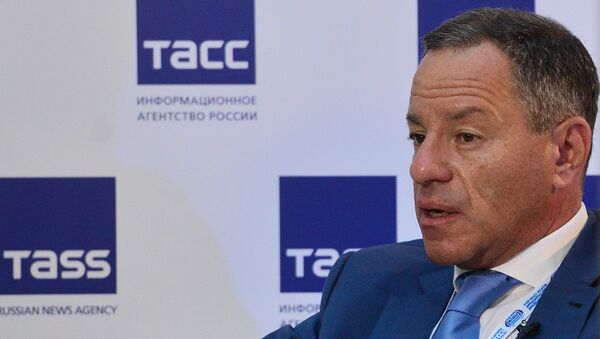 Генеральный директор Федерального фонда содействия развитию жилищного строительства Александр Браверман дает интервью в рамках Международного инвестиционного форума Сочи-2014. Архив Генеральный директор Федерального фонда содействия развитию жилищного строительства Александр Браверман дает интервью в рамках Международного инвестиционного форума Сочи-2014. Архив