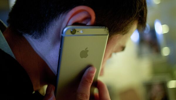 Смартфон Apple iPhone 6. Архивное фото Смартфон Apple iPhone 6. Архивное фото