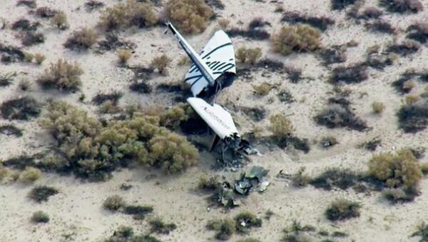 Суборбитальный корабль SpaceShipTwo потерпел крушение при испытании Суборбитальный корабль SpaceShipTwo потерпел крушение при испытании