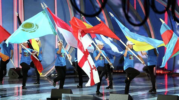 Открытие конкурса Новая волна 2013 в Юрмале Открытие конкурса Новая волна 2013 в Юрмале