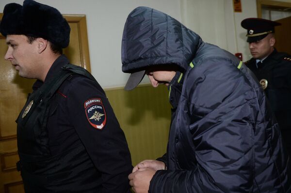 Руководитель полетов Внуково Роман Дунаев в суде Руководитель полетов Внуково Роман Дунаев в суде