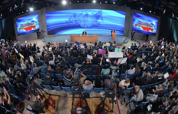Десятая ежегодная большая пресс-конференция президента России Владимира Путина Десятая ежегодная большая пресс-конференция президента России Владимира Путина
