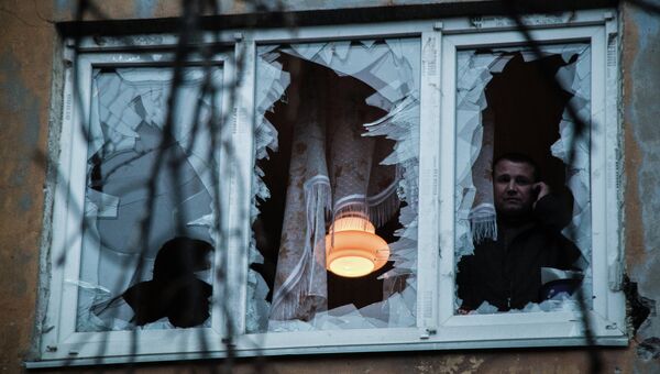 Последствия обстрелов Донецка Последствия обстрелов Донецка