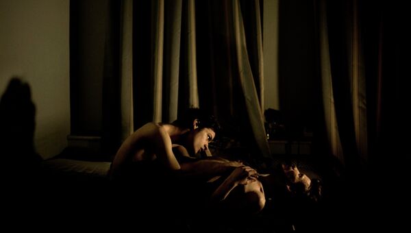 Премия World Press Photo 2015 в номинации Фотография года датского фотографа Мадса Ниссена Премия World Press Photo 2015 в номинации Фотография года датского фотографа Мадса Ниссена