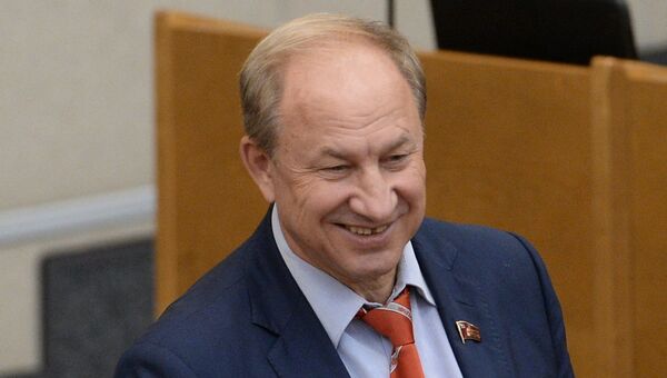 Глава московского городского комитета КПРФ Валерий Рашкин. Архивное фото Глава московского городского комитета КПРФ Валерий Рашкин. Архивное фото