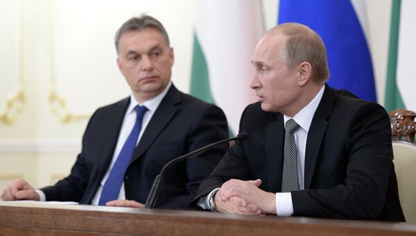 Президент РФ Владимир Путин и премьер-министр Венгерской Республики Виктор Орбан, архивное фото Президент РФ Владимир Путин и премьер-министр Венгерской Республики Виктор Орбан, архивное фото