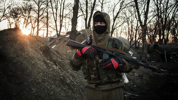 Ополченцы ДНР в Донецкой области. Архивное фото Ополченцы ДНР в Донецкой области. Архивное фото