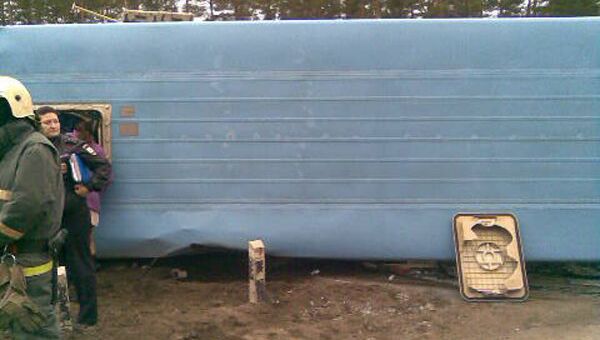 ДТП в Ленинградской области с участием рейсового автобуса и локомотива ДТП в Ленинградской области с участием рейсового автобуса и локомотива