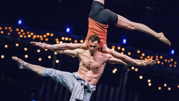 За кулисами шоу театра Cirque du Soleil Rus. Архивное фото За кулисами шоу театра Cirque du Soleil Rus. Архивное фото