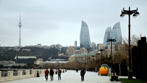 Приморский бульвар и Пламенные башни. Архивное фото Приморский бульвар и Пламенные башни. Архивное фото