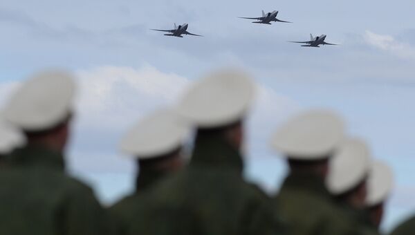 Ракетоносцы-бомбардировщики Ту-22м3. Архивное фото Ракетоносцы-бомбардировщики Ту-22м3. Архивное фото