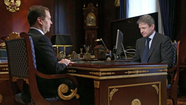 Председатель правительства РФ Дмитрий Медведев и министр сельского хозяйства РФ Александр Ткачев Председатель правительства РФ Дмитрий Медведев и министр сельского хозяйства РФ Александр Ткачев