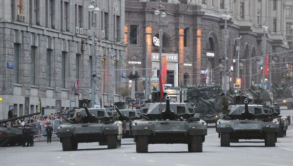 Репетиция военного парада в Москве в ознаменование 70-летия Победы в Великой Отечественной войне 1941-1945 годов Репетиция военного парада в Москве в ознаменование 70-летия Победы в Великой Отечественной войне 1941-1945 годов