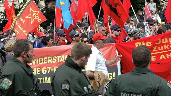 Акция протеста против саммита G-7 в Гармиш-Партенкирхене Акция протеста против саммита G-7 в Гармиш-Партенкирхене