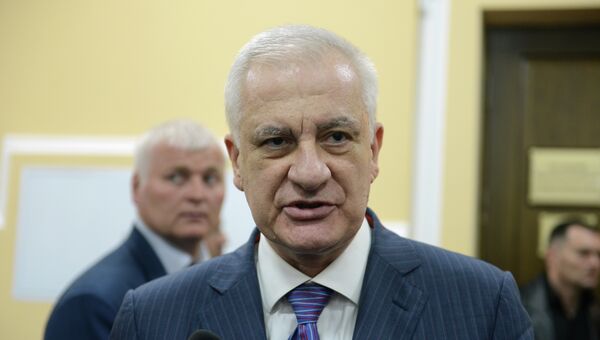 Временно исполняющий обязанности главы Республики Северная Осетия - Алания Тамерлан Агузаров. Архивное фото Временно исполняющий обязанности главы Республики Северная Осетия - Алания Тамерлан Агузаров. Архивное фото