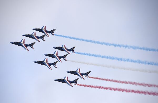 Международный авиакосмический салон Paris Air Show 2015 в Ле-Бурже Международный авиакосмический салон Paris Air Show 2015 в Ле-Бурже