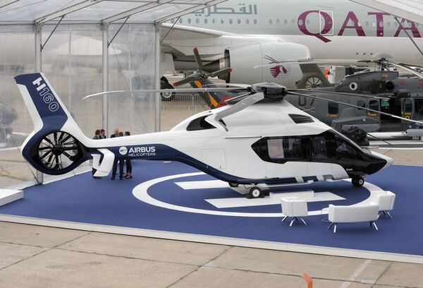 Международный авиакосмический салон Paris Air Show 2015 в Ле-Бурже Международный авиакосмический салон Paris Air Show 2015 в Ле-Бурже