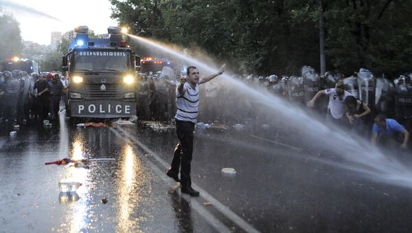 Акция протеста в Ереване. 24 июня 2015 Акция протеста в Ереване. 24 июня 2015