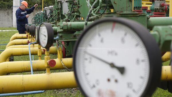 Газовое хранилище под Львовом, Украина. Архивное фото Газовое хранилище под Львовом, Украина. Архивное фото