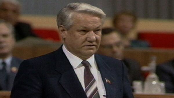 Борис Ельцин заявляет о своем выходе из КПСС. Съемки 1990 года Борис Ельцин заявляет о своем выходе из КПСС. Съемки 1990 года