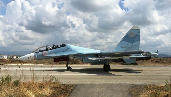 Российская боевая авиация на аэродроме Хмеймим в Сирии. Архивное фото Российская боевая авиация на аэродроме Хмеймим в Сирии. Архивное фото
