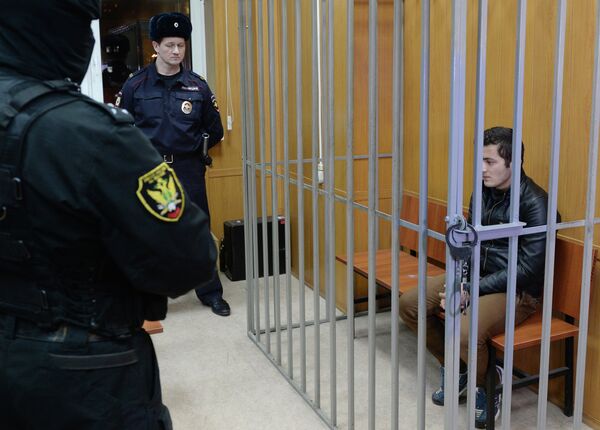 Один из подозреваемых в причастности к запрещенной в Российской Федерации террористической организации Хизб ут-Тахрир аль-Ислами в Мещанском суде Москвы Один из подозреваемых в причастности к запрещенной в Российской Федерации террористической организации Хизб ут-Тахрир аль-Ислами в Мещанском суде Москвы