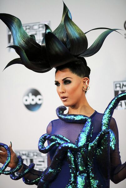 Премия American Music Awards: эпатажное поведение и смелые наряды Премия American Music Awards: эпатажное поведение и смелые наряды