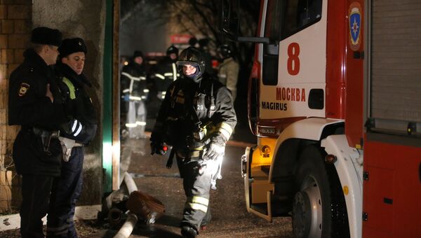 Пожар на Тушинском машиностроительном заводе в Москве Пожар на Тушинском машиностроительном заводе в Москве