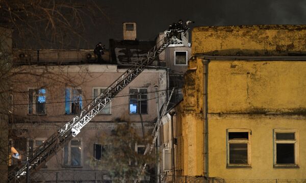 Пожар на швейном предприятии на востоке Москвы Пожар на швейном предприятии на востоке Москвы