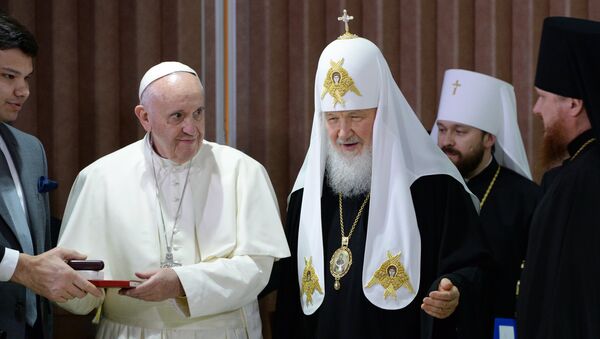 Встреча патриарха Московского и всея Руси Кирилла с папой римским Франциском. Архивное фото Встреча патриарха Московского и всея Руси Кирилла с папой римским Франциском. Архивное фото