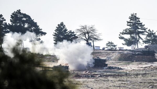 Позиция турецких военных на границе Турции и Сирии. Архивное фото Позиция турецких военных на границе Турции и Сирии. Архивное фото