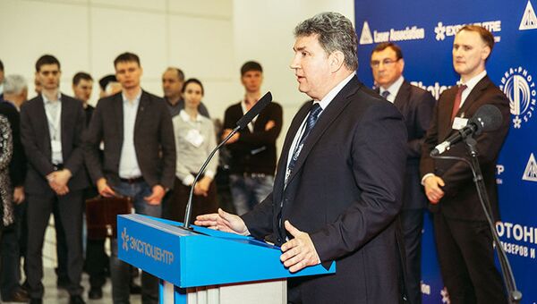 Директор Холдинга Швабе по НИОКР и инновационному развитию Сергей Попов Директор Холдинга Швабе по НИОКР и инновационному развитию Сергей Попов