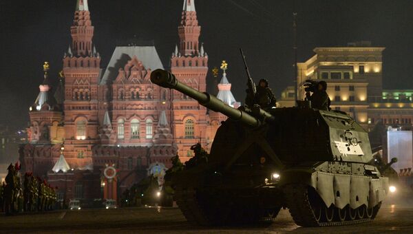 САУ Коалиция-СВ во время репетиции военного парада в Москве САУ Коалиция-СВ во время репетиции военного парада в Москве