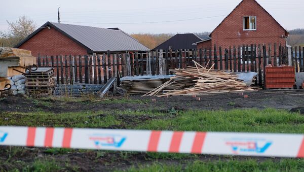 Дом в поселке Ивашевка Сызранского района Самарской области, где произошло убийство бывшего начальника полиции Сызрани, заместителя начальника штаба ГУМВД Самарской области Андрея Гошта и членов его семьи Дом в поселке Ивашевка Сызранского района Самарской области, где произошло убийство бывшего начальника полиции Сызрани, заместителя начальника штаба ГУМВД Самарской области Андрея Гошта и членов его семьи