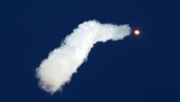 Ракета-носитель Союз-2.1а с тремя российскими спутниками Ломоносов, Аист-2Д и SamSat-218 стартовала с космодрома Восточный. Архивное фото Ракета-носитель Союз-2.1а с тремя российскими спутниками Ломоносов, Аист-2Д и SamSat-218 стартовала с космодрома Восточный. Архивное фото