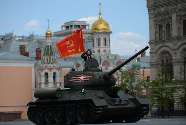 Генеральная репетиция военного парада в честь 71-й годовщины Победы в ВОВ Генеральная репетиция военного парада в честь 71-й годовщины Победы в ВОВ