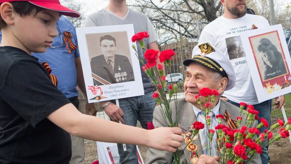 Акция Бессмертный полк в Монреале Акция Бессмертный полк в Монреале
