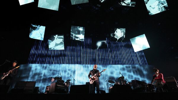 Выступление группы Radiohead на фестивале в Калифорнии Выступление группы Radiohead на фестивале в Калифорнии