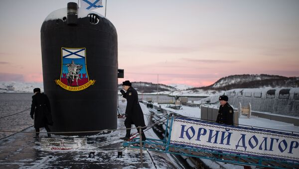 Атомная подводная лодка Юрий Долгорукий Северного флота ВМФ России на причале в Гаджиево Мурманской области. Архивное фото Атомная подводная лодка Юрий Долгорукий Северного флота ВМФ России на причале в Гаджиево Мурманской области. Архивное фото