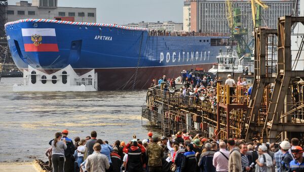 Церемония спуска на воду головного атомного ледокола проекта Арктика. Архивное фото Церемония спуска на воду головного атомного ледокола проекта Арктика. Архивное фото