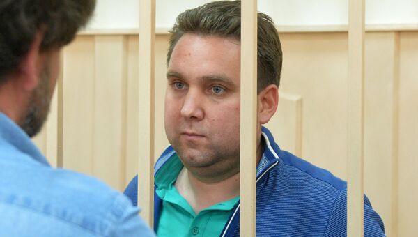 Рассмотрение ходатайства следствия об избрании меры пресечения экс-главе РусГидро Е. Доду и главному бухгалтеру Д. Финкелю Рассмотрение ходатайства следствия об избрании меры пресечения экс-главе РусГидро Е. Доду и главному бухгалтеру Д. Финкелю