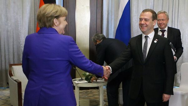 Премьер-министр РФ Д. Медведев на саммите АСЕМ в Монголии Премьер-министр РФ Д. Медведев на саммите АСЕМ в Монголии